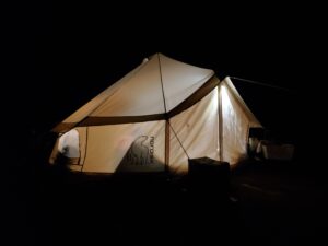 ノルディスク アスガルドの夜の外観