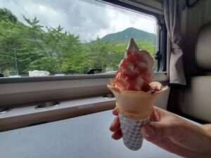 車内でデザート